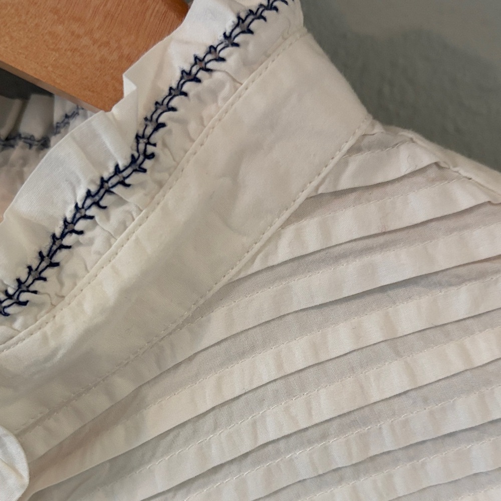 Sezane Ademia White Ruffled embroidered Pintuck Sleeveless Blouse size 4  small - Picture 5 of 8